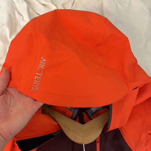 Arc’Teryx Sentinel Jacket